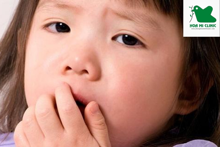 Ho khan ở trẻ nhỏ ban đầu ít nguy hiểm