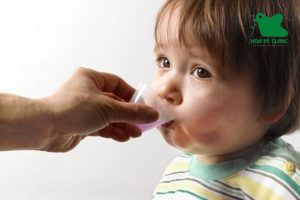 Cho trẻ ngủ đủ giấc