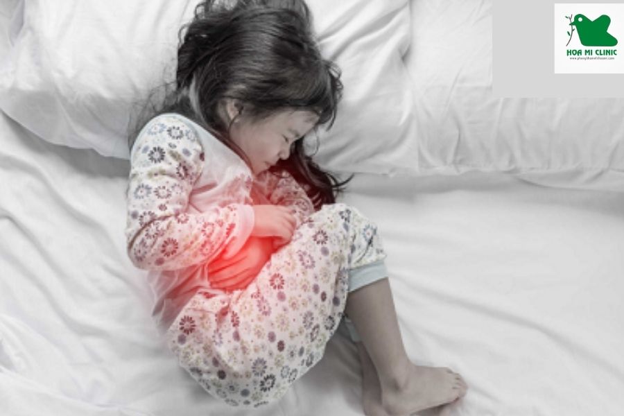 Nguyên nhân trẻ bị đau bụng nôn không sốt