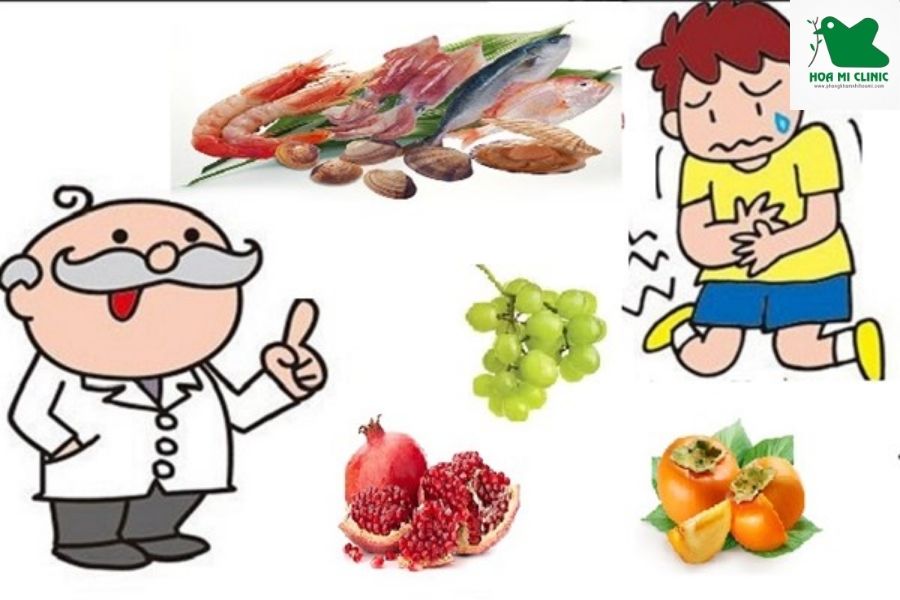 Trẻ bị đau bụng buồn nôn do ngộ độc thực phẩm