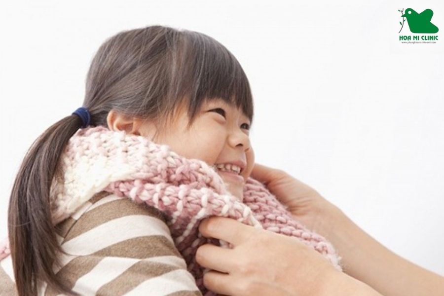 Giữ ấm cho trẻ bị ho