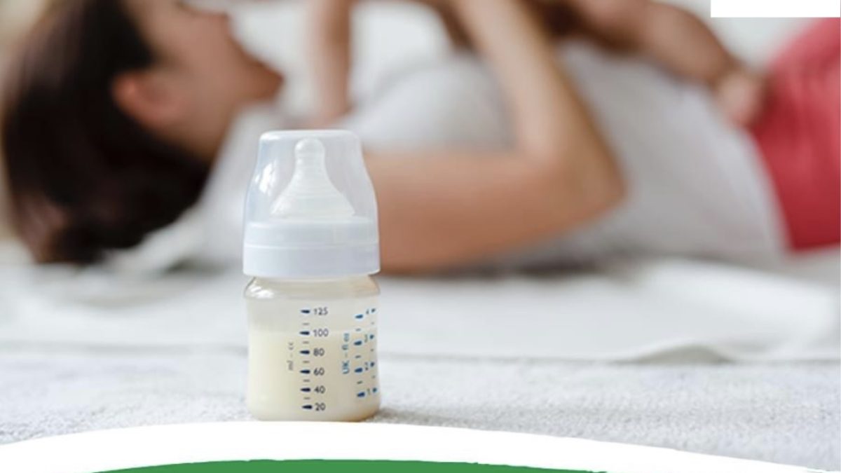 Hướng dẫn hâm sữa mẹ đúng cách.