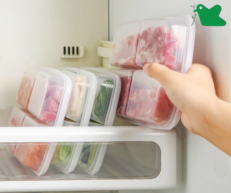 Chia nhỏ đồ tươi sống theo khối lượng tương ứng cho một lần sử dụng