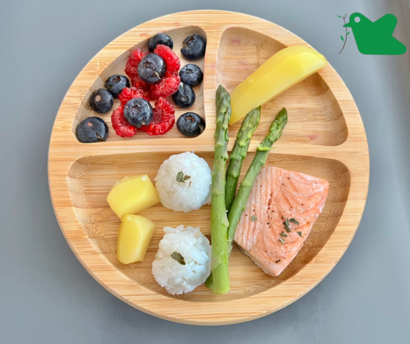 Phương pháp ăn dặm tự chỉ huy (BLW)