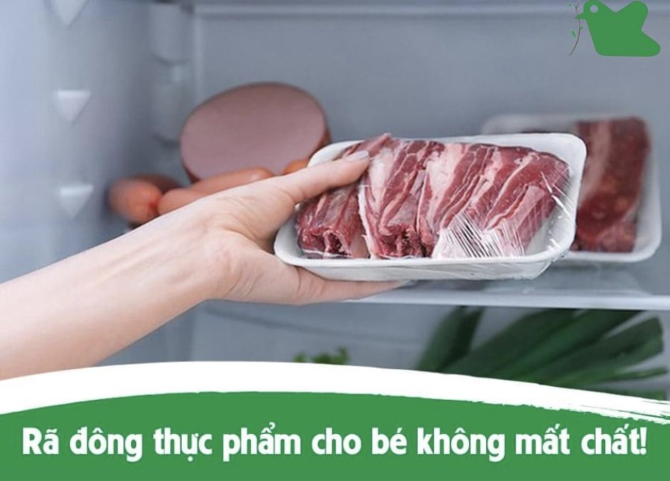Cách ra đông đồ ăn dặm cho bé không mất chất
