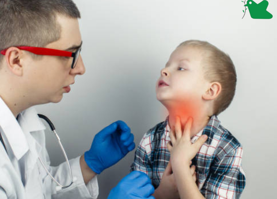 Phòng tránh viêm họng cấp cho trẻ vào mùa hè.