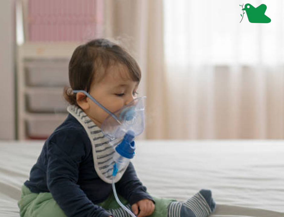 Chăm sóc trẻ bị ho trong mùa đông xuân.